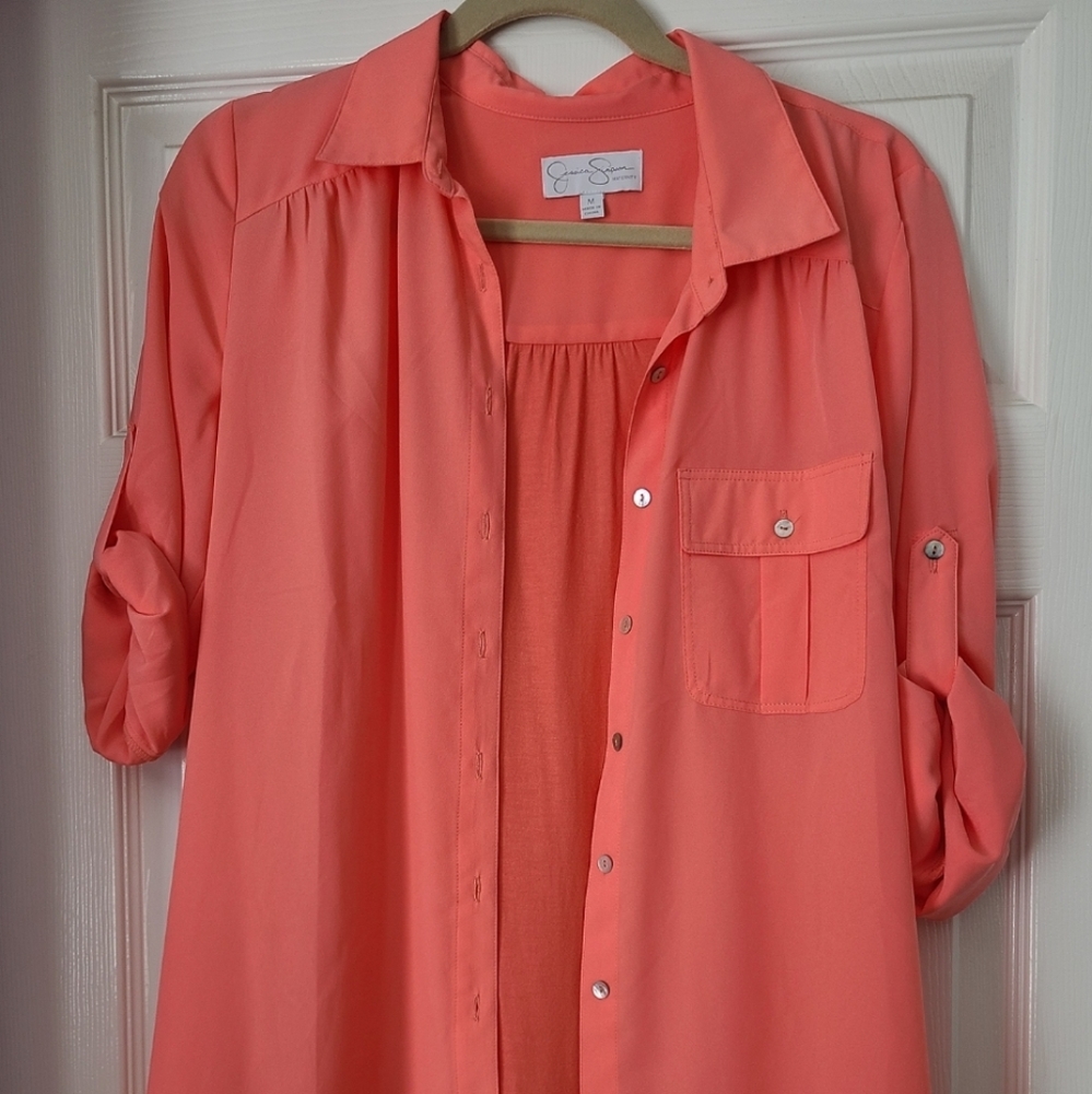 Jessica Simpon womans size M maternity top